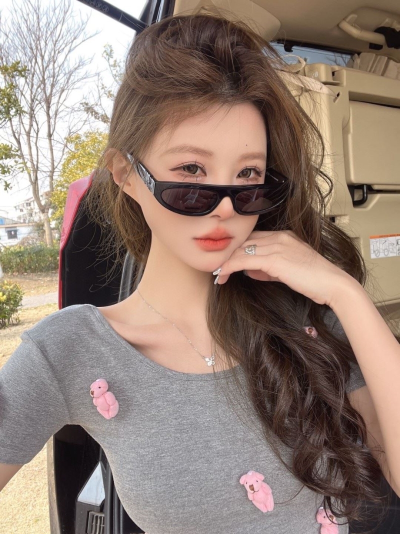 Miu miu Sunglasses